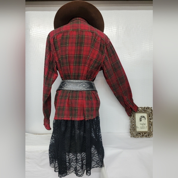 **SOLD*Gypsy Grunge Flannel & Lace Duster Upcycled Reworked Vintage - Picture 2 of 6